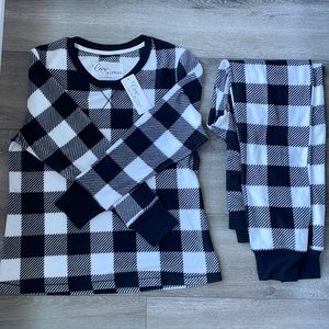 Fleece PJ set NWT